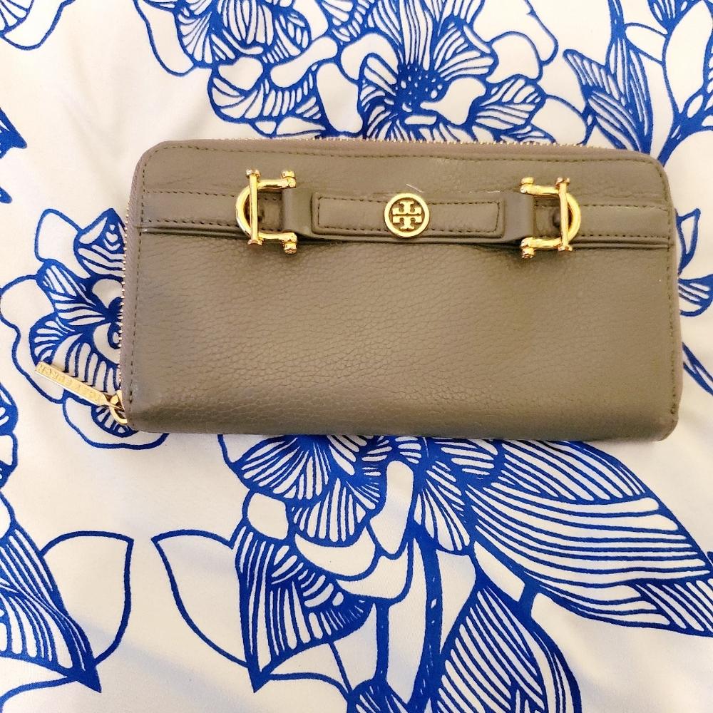 Tory Burch Wallet